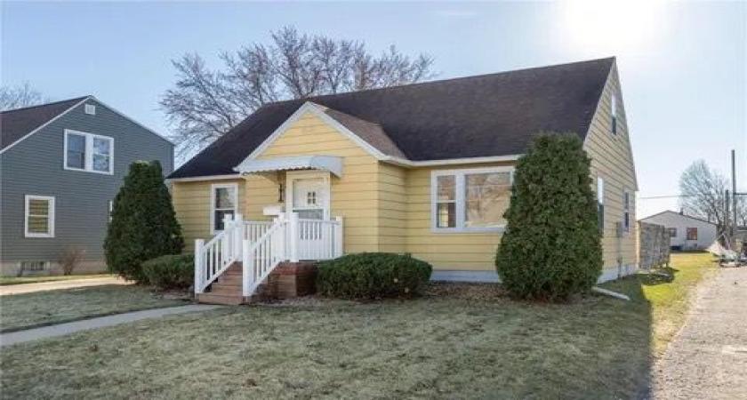Charming 4-Bedroom Home on a Spacious 7,797 Sq. Ft. Lot